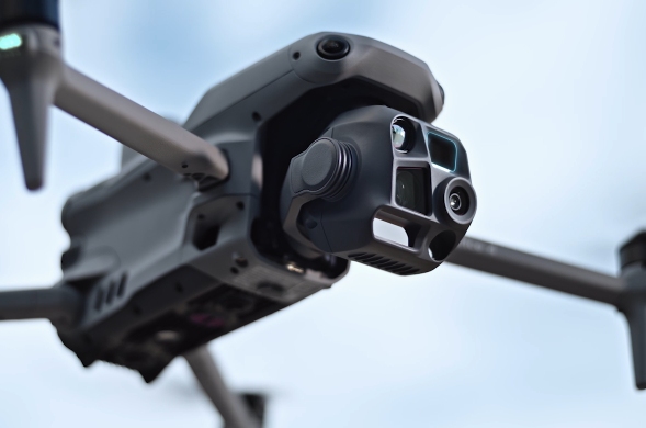 dji matrice 4 T - kamery